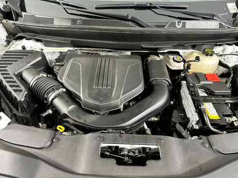 Used 2024 GMC Acadia Elevation AWD/4WD image 35