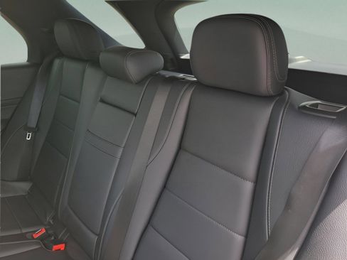 Used 2022 Mercedes-Benz GLE 350 4MATIC image 9