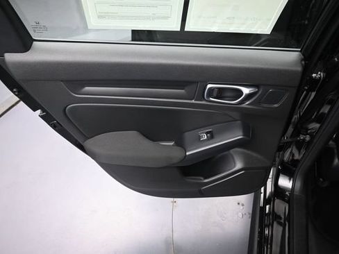 Used 2025 Honda Civic Sport image 23