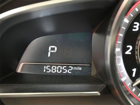 Used 2014 MAZDA MAZDA3 s Grand Touring image 21