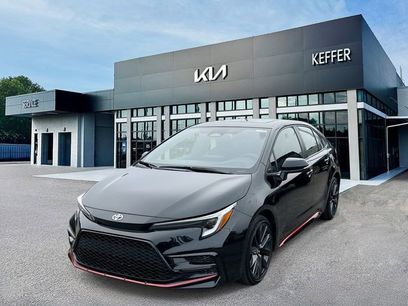 Used 2023 Toyota Corolla SE w/ SE Package