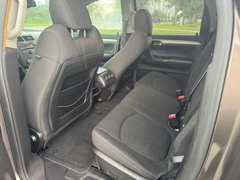 Used 2007 Saturn Outlook XE w/ Preferred Pkg FWD image 22