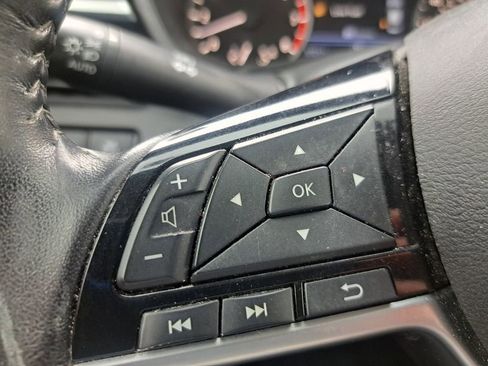 Used 2021 Nissan Altima 2.5 SV w/ SV Premium Package image 14