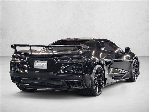 Used 2023 Chevrolet Corvette Stingray Premium Conv w/ Z51 Performance Package RWD image 5
