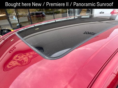 Used 2026 Lincoln Nautilus Premier w/ Equipment Group 102A AWD/4WD image 2