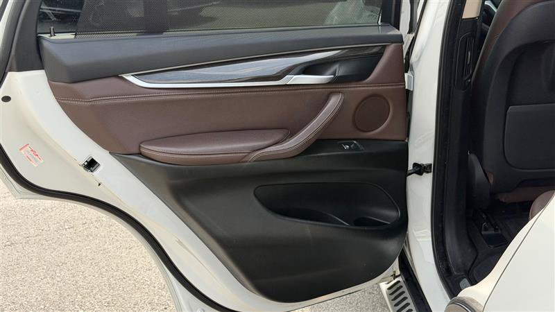 Used 2015 BMW X5 xDrive35i AWD/4WD image 46