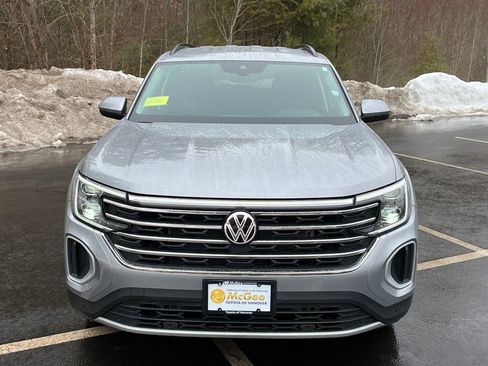 Used 2025 Volkswagen Atlas SE image 8