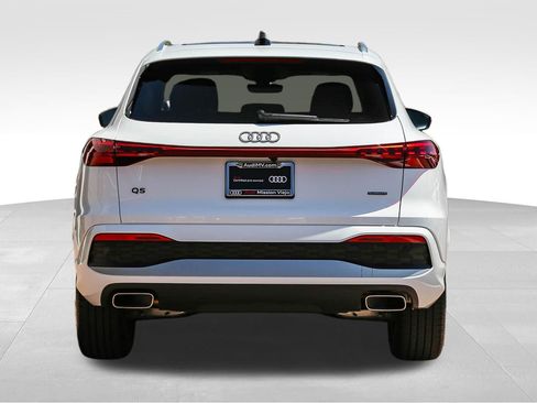 Certified 2025 Audi Q5 Premium w/ Convenience Package AWD/4WD image 6