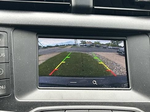 Used 2017 Ford Fusion SE AWD/4WD image 26