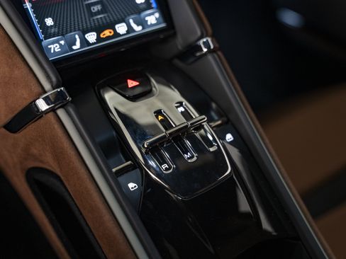Used 2023 Ferrari Roma RWD image 39
