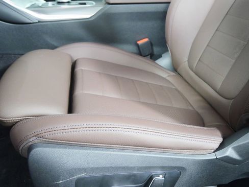 New 2026 BMW 430i 430i w/ M Sport Package image 11