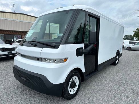 Used 2024 Chevrolet Brightdrop 600 w/ Commercial Equipment Package AWD/4WD image 2