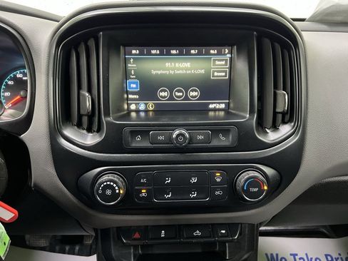 Used 2019 Chevrolet Colorado W/T w/ WT Convenience Package AWD/4WD image 20