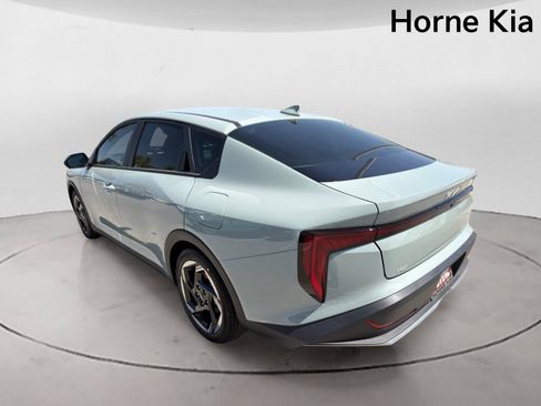 New 2026 Kia K4 EX FWD image 5