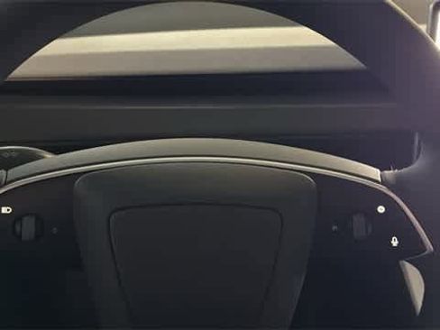 Used 2026 Tesla Model Y AWD image 14