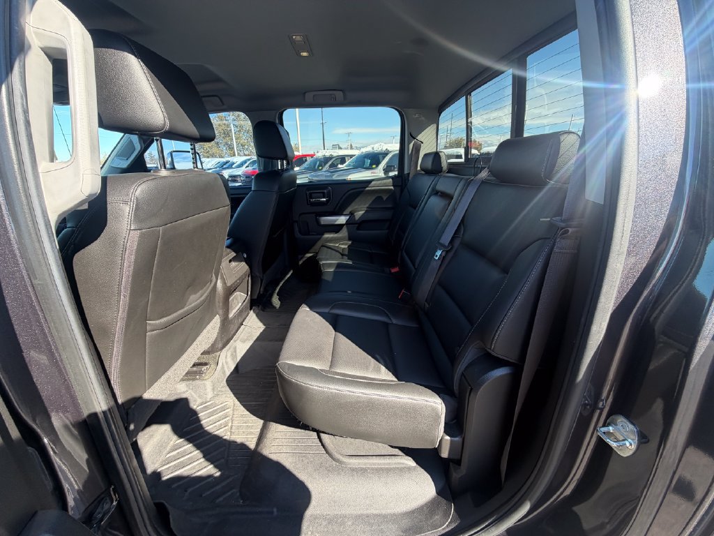Used 2016 Chevrolet Silverado 2500 LTZ w/ Duramax Plus Package AWD/4WD image 4