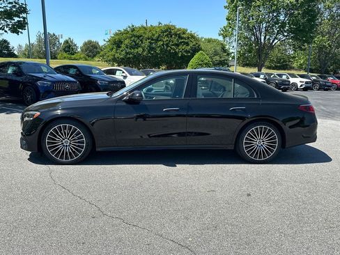 New 2026 Mercedes-Benz E 350 4MATIC Sedan image 4