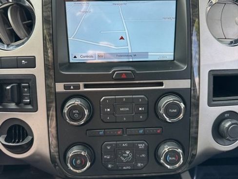 Used 2017 Ford Expedition EL Limited image 18