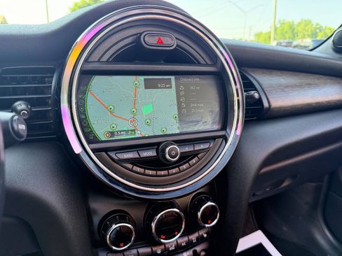 Used 2016 MINI Cooper S FWD image 32