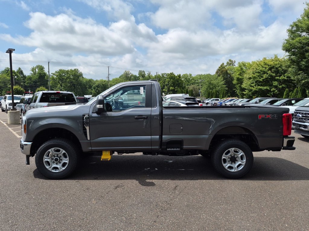 New 2026 Ford F250 XLT w/ FX4 Off-Road Package AWD/4WD image 10