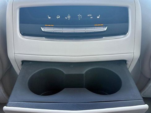 Used 2023 Cadillac Escalade Sport Platinum image 14