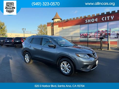 Used 2016 Nissan Rogue SV w/ SV Premium Package AWD/4WD image 3