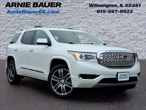 Used 2019 GMC Acadia Denali w/ Technology Package AWD/4WD image 1