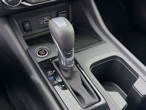 Used 2025 Nissan Sentra S FWD image 19