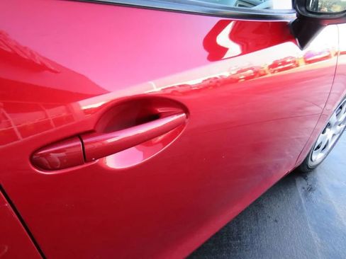 Used 2016 MAZDA MAZDA3 i Sport image 31