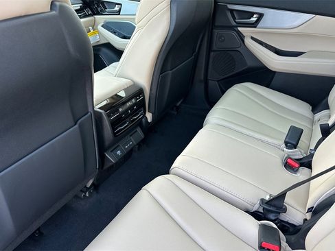 New 2026 Acura MDX Base image 8