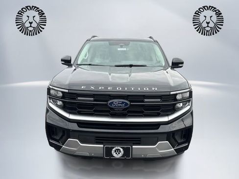 New 2025 Ford Expedition Max Platinum w/ Platinum Ultimate Package image 2