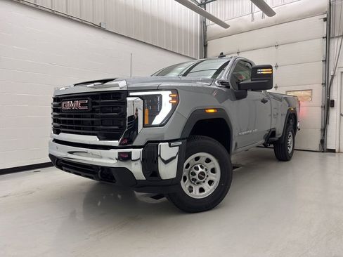 New 2026 GMC Sierra 3500 Pro AWD/4WD image 3