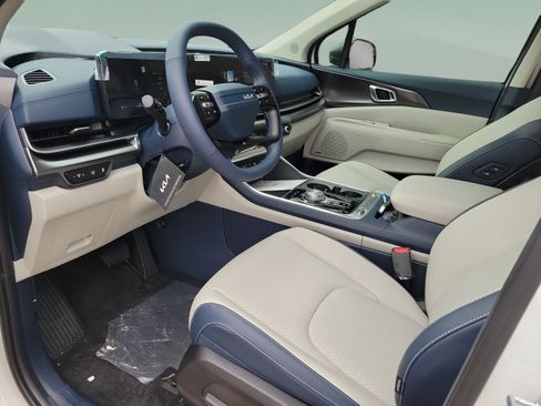 New 2027 Kia Carnival SX Prestige FWD image 14
