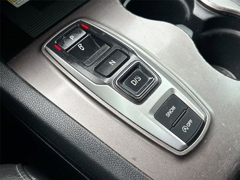 Used 2021 Honda Pilot Special Edition image 16