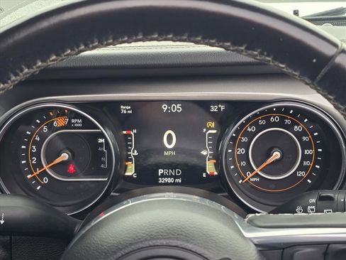 Used 2021 Jeep Wrangler Unlimited Sahara image 21