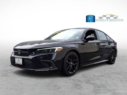 Certified 2024 Honda Civic Sport image 3