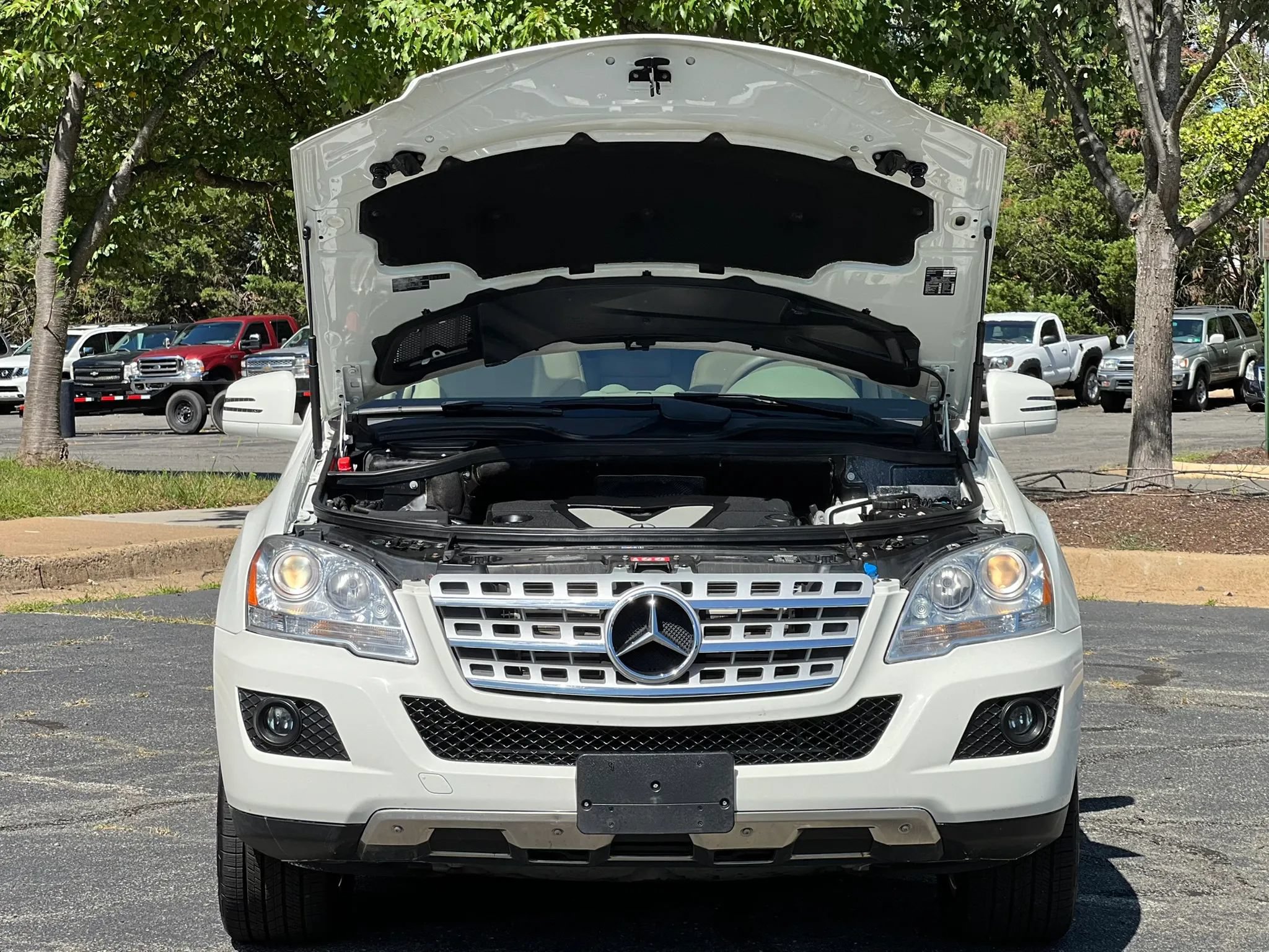 Used 2011 Mercedes-Benz ML 350 BlueTEC 4MATIC image 40