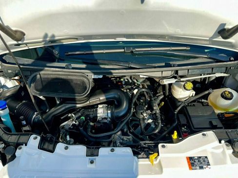 Used 2025 Ford Transit 250 Low Roof w/ Exterior Upgrade Package RWD image 9