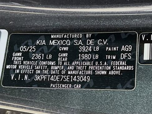 Certified 2025 Kia K4 LX image 31