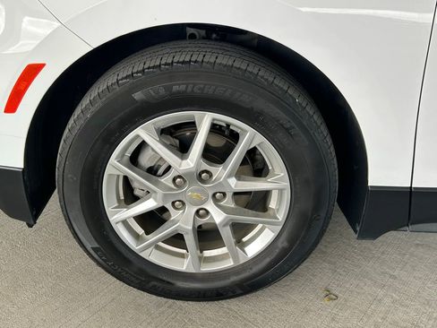 Used 2022 Chevrolet Equinox LT image 28