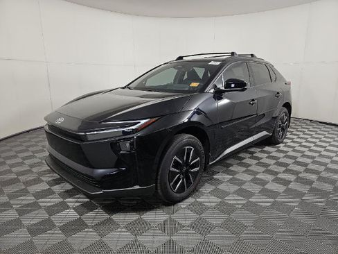 Used 2026 Toyota bZ AWD/4WD image 1