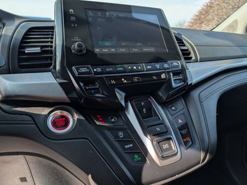 Used 2024 Honda Odyssey EX-L image 6