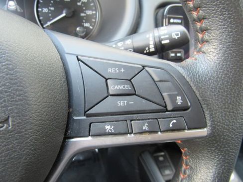 Used 2024 Nissan Kicks SR w/ SR Premium Package image 37