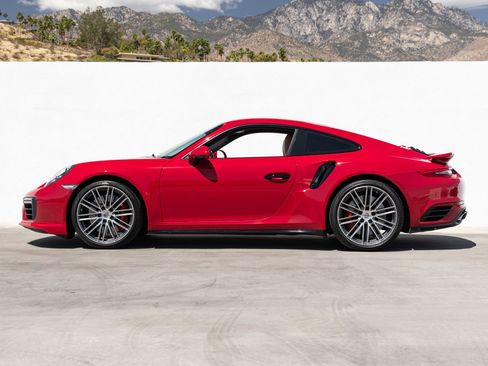 Certified 2019 Porsche 911 Turbo AWD/4WD image 2