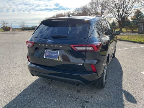 Used 2023 Ford Escape ST-Line image 10