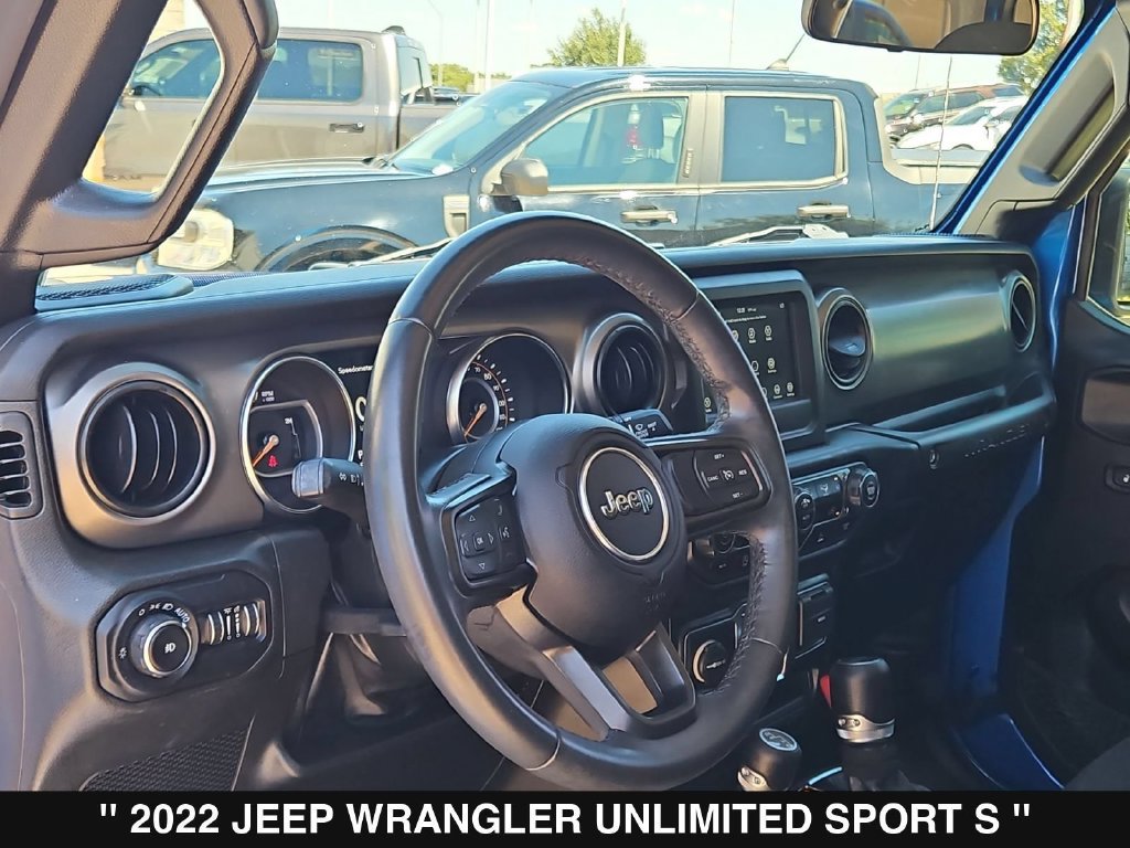 Used 2022 Jeep Wrangler Unlimited Sport AWD/4WD image 13