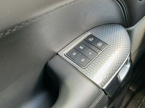 Used 2021 Land Rover Range Rover Sport HST AWD/4WD image 14