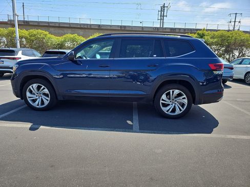 Certified 2023 Volkswagen Atlas SE w/ Panoramic Sunroof Package FWD image 8