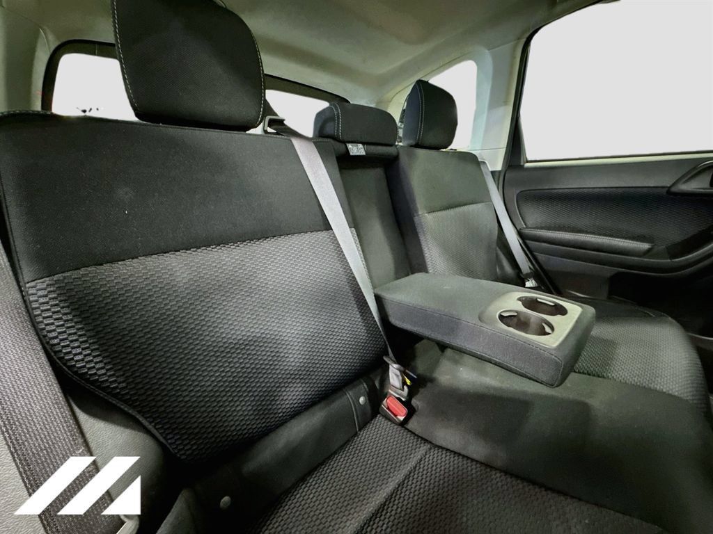 Used 2018 Subaru Forester 2.5i Premium w/ All-Weather Package AWD/4WD image 27