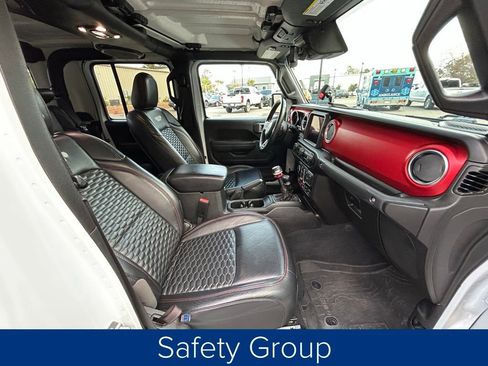 Used 2022 Jeep Gladiator Rubicon w/ LED Lighting Group image 22